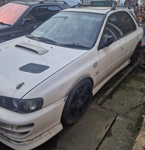 Breaking subaru impreza uk200 - subaru,
