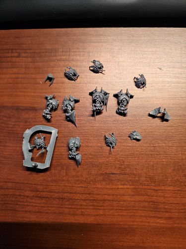 Necron flayed ones torso bits - flayed,