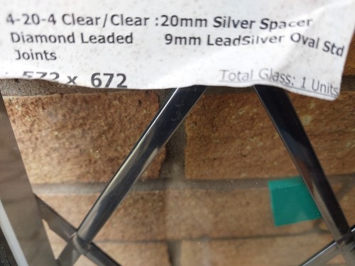 Diamond leaded sealed - leaded, window