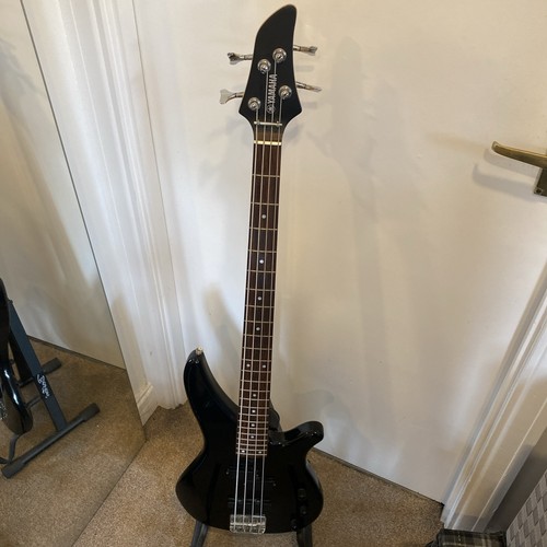 Yamaha rbx 270 string - j,