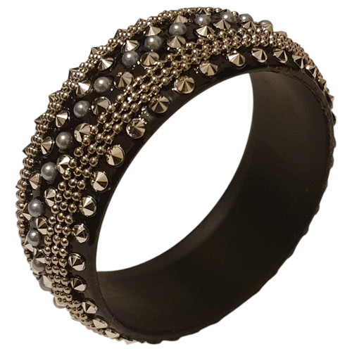 Silver tone spike black - silver,