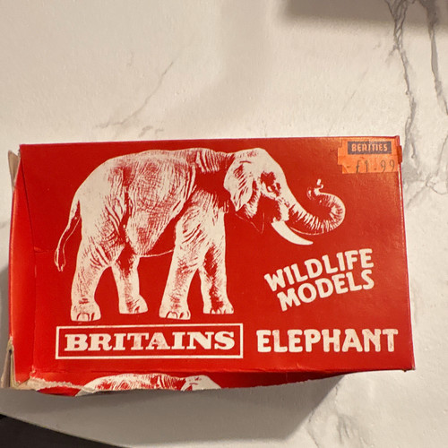 Britains wildlife models - britains,