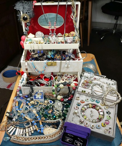 Job lot jewellery vintage - job,