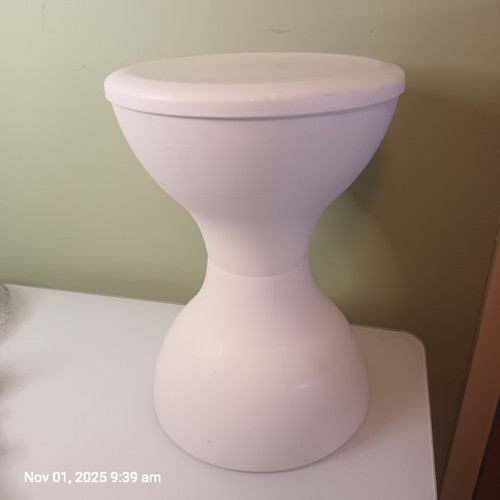 White pioneer plastic - white, stool