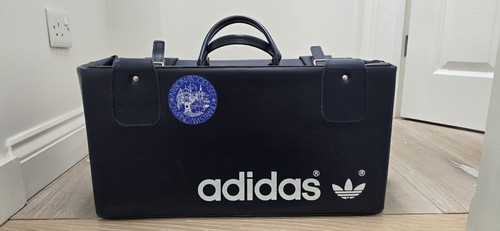 Adidas vintage box bag - box, bag.