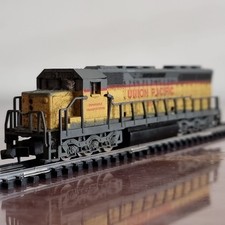 N Gauge Diesel Locomotive Union Pacific Rn.804 Yellow/Grey Unboxed
