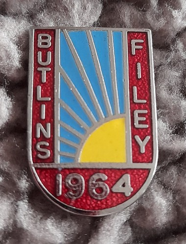 Vintage butlins badge - butlins, badge.