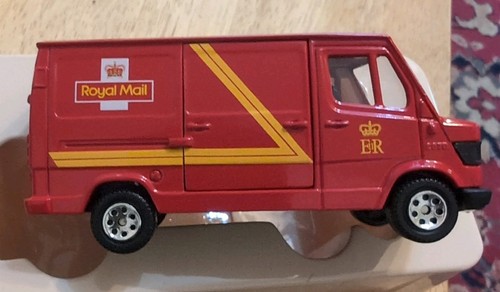 New corgi royal - corgi, mail