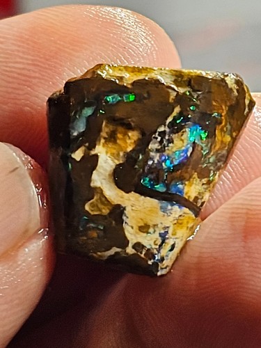 6cts australian boulder - 27.6cts,