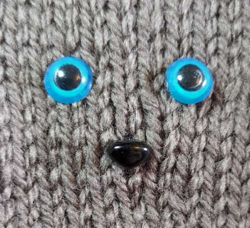 Blue safety eyes soft knitted - blue,