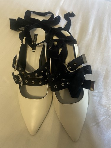 Stradivarius white and - white,