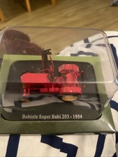 Hachette Die Cast Model Tractor 1:43 Scale Babiole Super Babi 203 - 1954