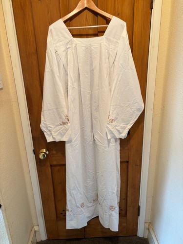 Alb priest vestment with gold