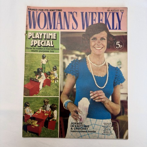 Woman weekly magazine - woman’s,