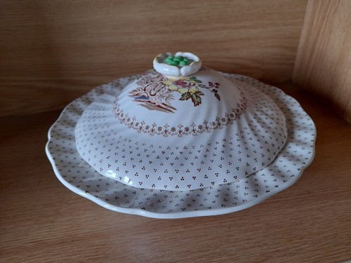 Royal doulton tureen vintage - tureen,