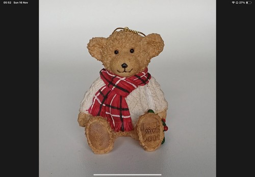 Harrods 2002 giles resin teddy - 2002,