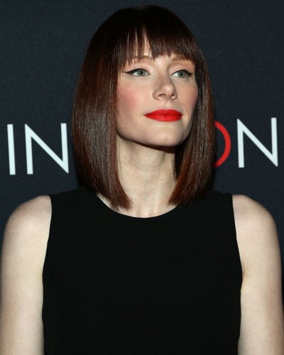 Sexy bryce dallas - sexy,