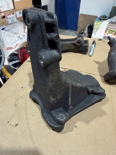 Right engine mount 191199354c - right,