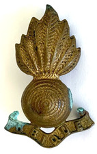 Royal Artillery Collar Badge