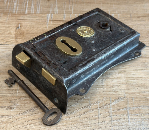 Vintage metal brass rimlock - brass,