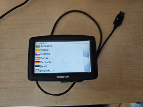 Internet required tomtom - no,