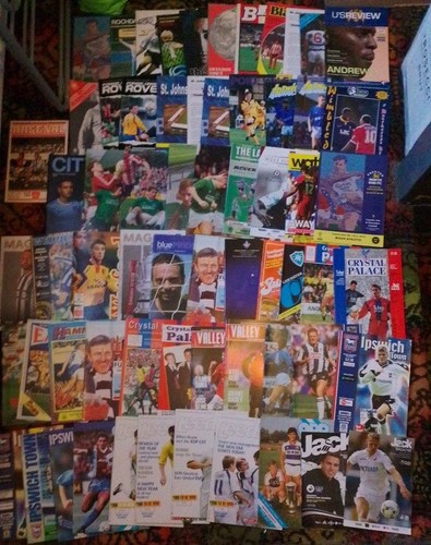 100 mixed football programmes - 100,