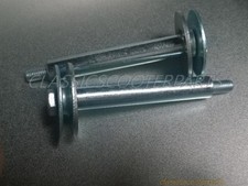 Honda BOTTOM leg shield screws