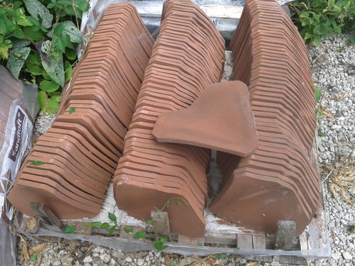 Handmade clay valley roof - handmade,