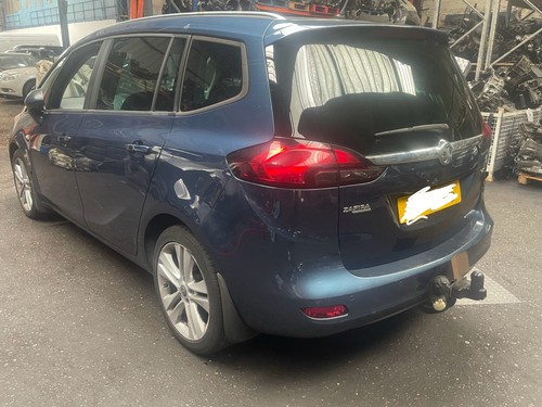 Vauxhall zafira tourer rear - tourer,