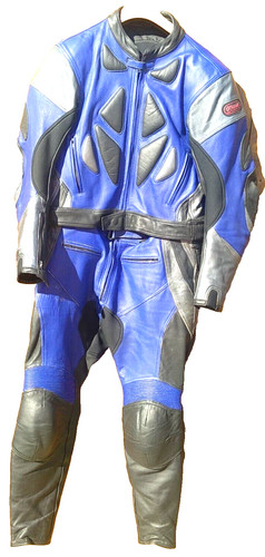 Dynamic leathers piece - dynamic,
