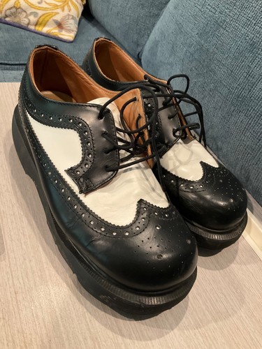 Martens brogue wingtips - dr,