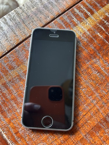 Apple iphone 1st - se,