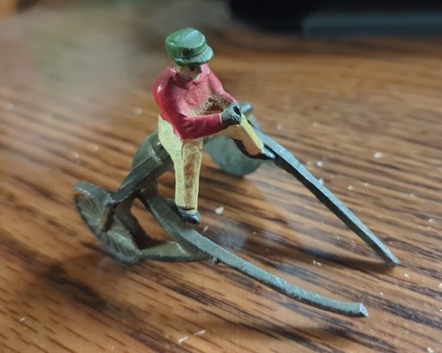 Vintage cast metal racing - cast,