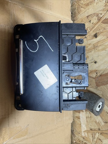 Audi ashtray centre - a4,