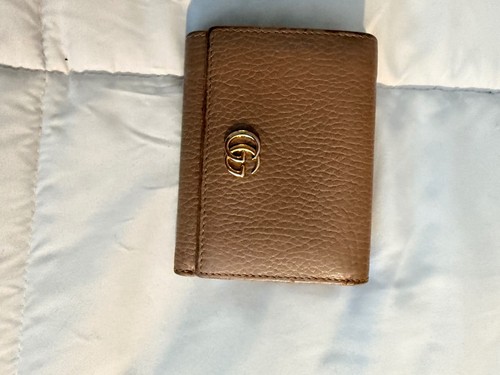 Gucci brown leather tri fold - gucci,