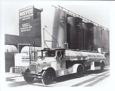 1927 Federal Shell Gasoline