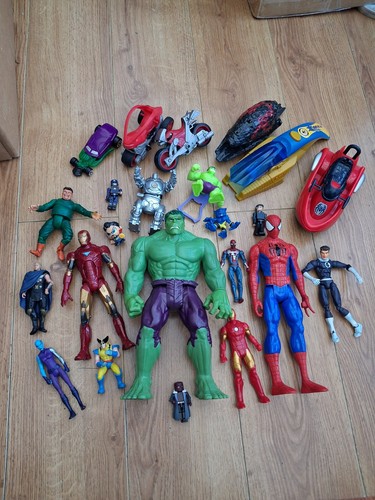 Marvel action figure - figure, bundle