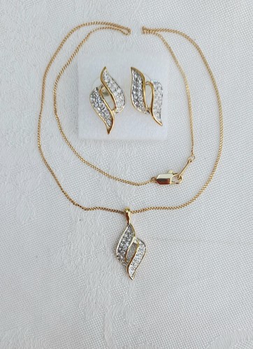 Avon flame necklace - flame,