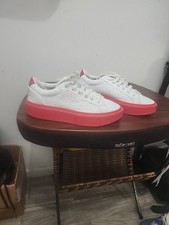 EUC Adidas Sneakers Tennis