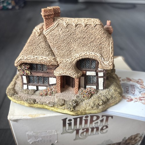 Lilliput lane swift hollow - lane,