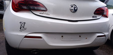 VAUXHALL ASTRA GTC 2012 REAR BUMPER IN WHITE Z40R