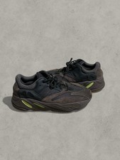 Adidas Yeezy Boost 700 V1