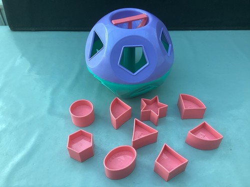 Tupperware childs shape sorter - childs,