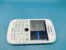 BlackBerry Curve 9320