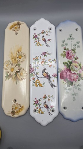 Vintage ceramic door finger - ceramic,