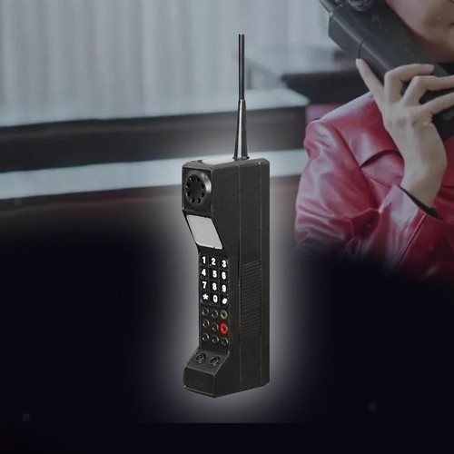 Old fashioned cell - cell, phone