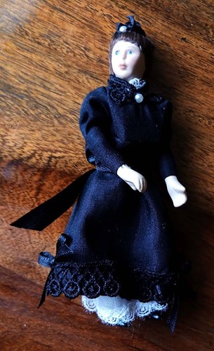 12th scale doll - doll,, dress