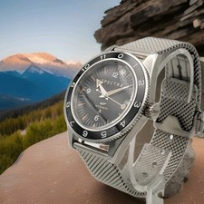 Ltd Ed James Bond 007 Divers 'SPECTRE' Watch Seiko TMI NH35 Auto Movt Milanese