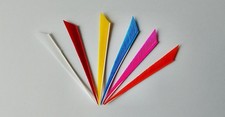 1 dozen 4" right wing trailing rear point fletchings. Suit longbow arrows.