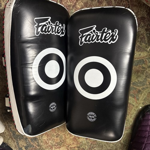 Fairtex curved muay - fairtex, kick